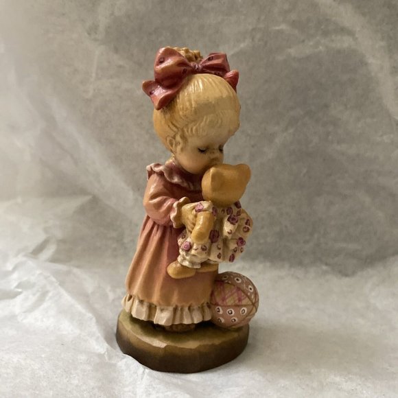 Wood Carving ANRI Wake-up Kiss Girl & Toys Figurine Signed Sarah Kay Teddy Vtg - Picture 12 of 12